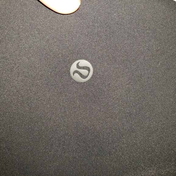 lulu🍋 7/8 on the fly pants! - Picture 3 of 4